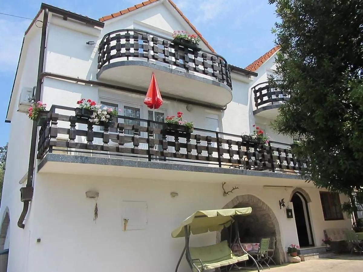 Apartments Marijana Srsici 0*,